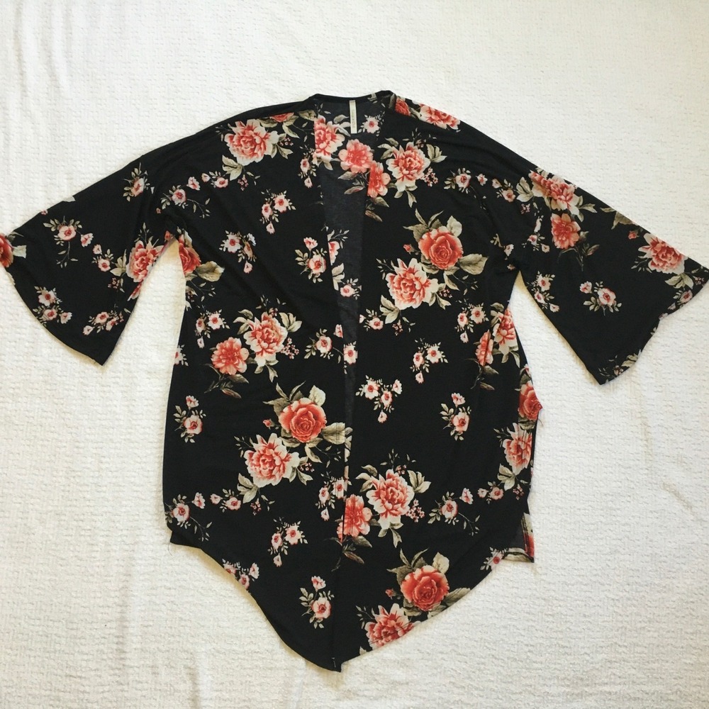 Lime n Chili Black Floral Bell Sleeve Bohemian Kimono Cardigan Tie Med Layering